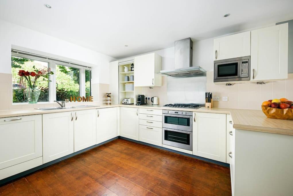 Roseberry Cottage - Lower Mill Estate Somerford Keynes Exterior photo